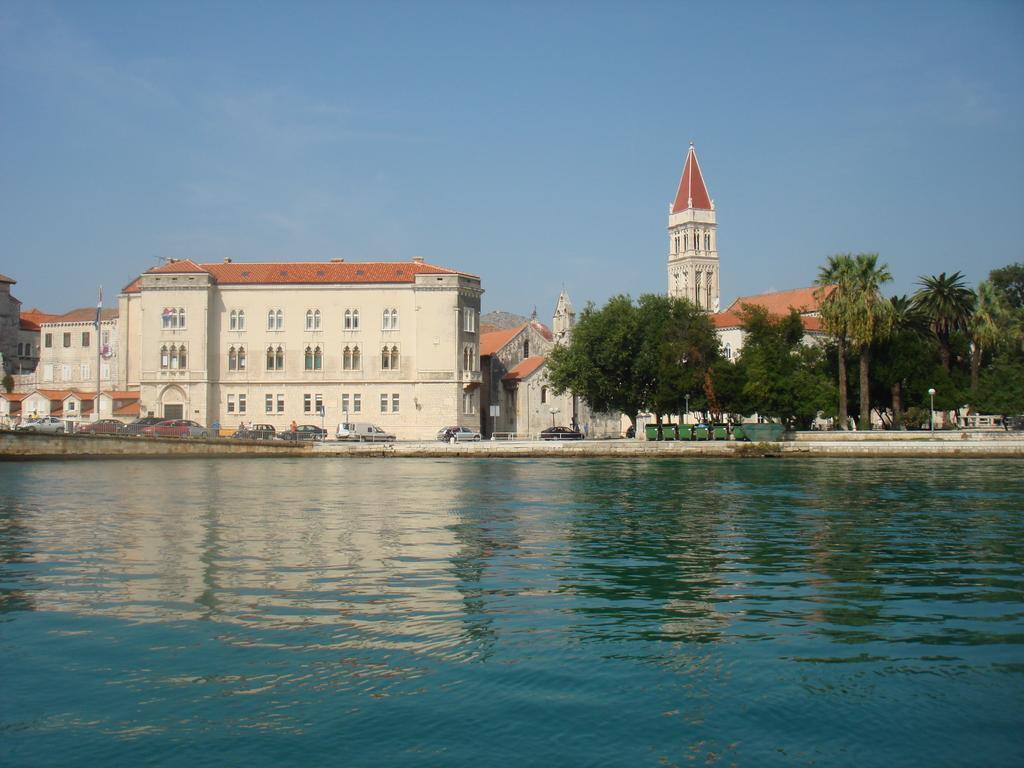 Apartment Z&E Trogir Ngoại thất bức ảnh