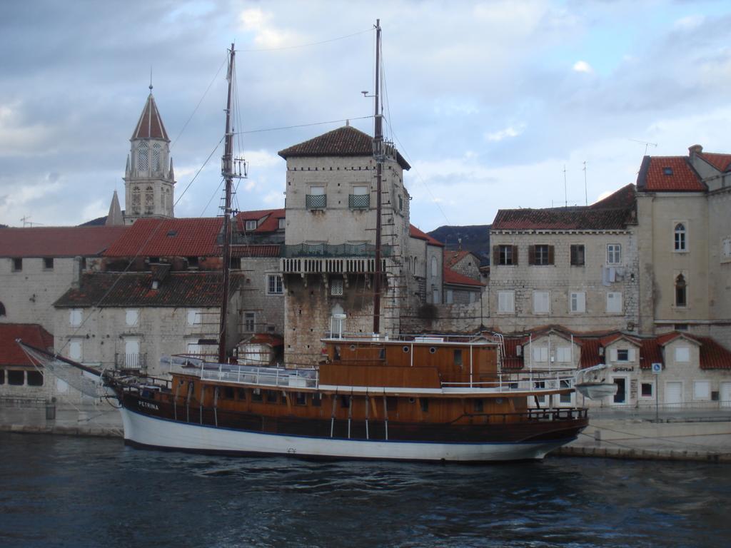 Apartment Z&E Trogir Ngoại thất bức ảnh