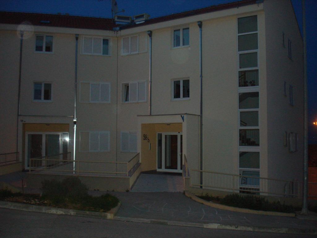 Apartment Z&E Trogir Phòng bức ảnh