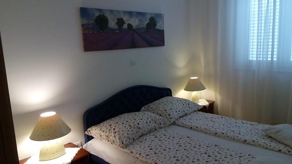 Apartment Z&E Trogir Ngoại thất bức ảnh